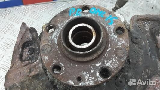 Ступица передняя правая audi A4 B7 (OML15N901)