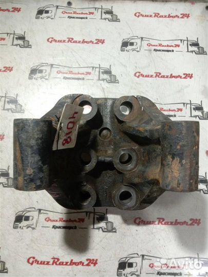 Кронштейн крепления реактивной тяги Iveco Trakker