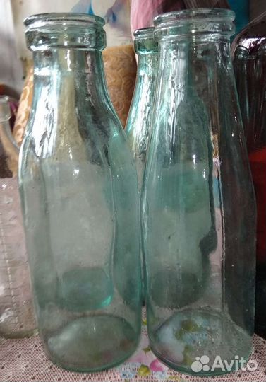 Молочные бутылки и лабор.ёмкость