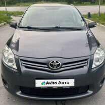 Toyota Auris 1.6 AT, 2011, 254 400 км, с пробегом, цена 1 180 000 руб.