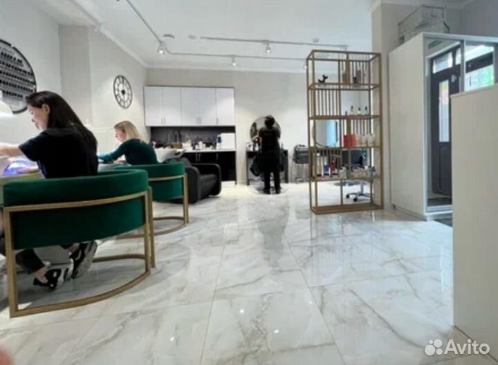 Парикмахер стилист колорист