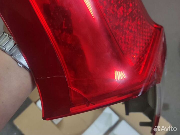 Фонарь задний левый внутренний