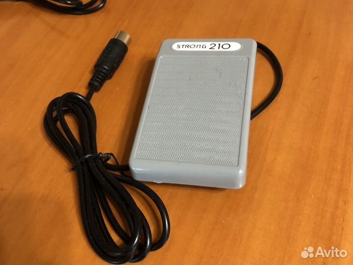 Педаль для машинки Стронг 210