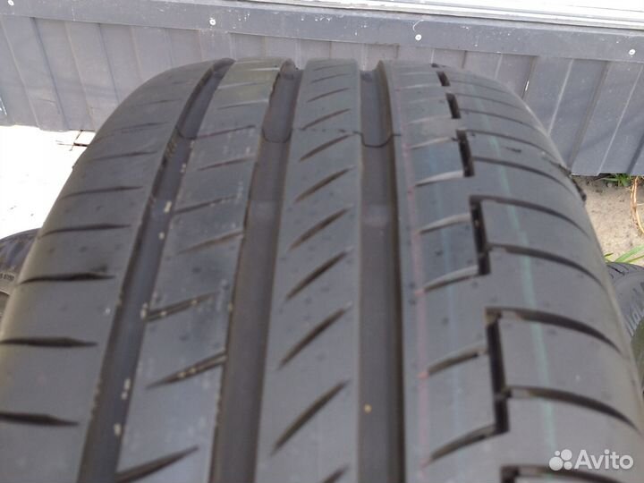 Continental ContiPremiumContact 6 215/55 R18 95H