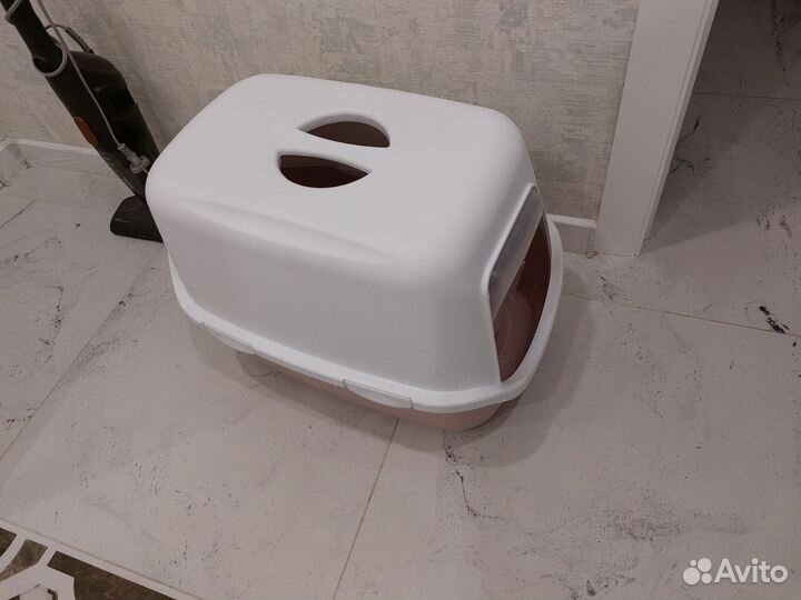 Закрытый лоток для кошек