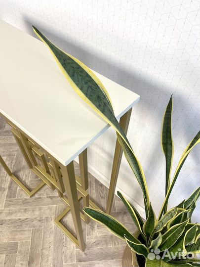 Консоль 65*22