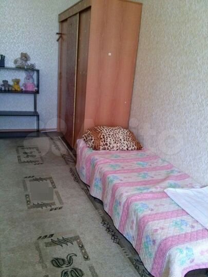 3-к. квартира, 70 м², 2/5 эт.