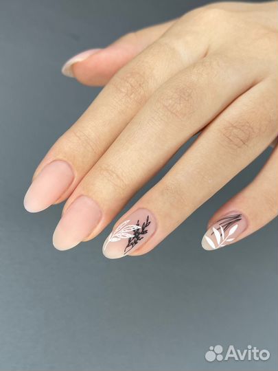 Маникюр Педикюр