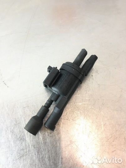 Клапан электромагнитный Mercedes E-Class W212 M271