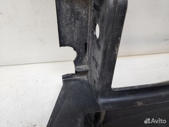 Воздуховод радиатора передний Hyundai Creta 1