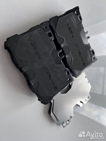 Передние тормозные колодки GLC43 AMG X253 C253