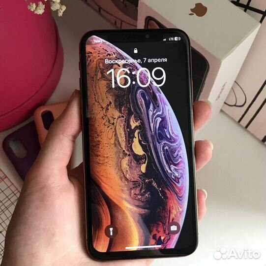 iPhone Xs, 256 ГБ