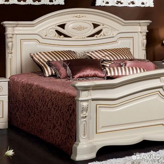 Гарнитур для спальни Сорренто белый 5Д - 1.6 крем