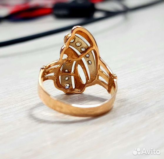 Золотое кольцо 585 пробы