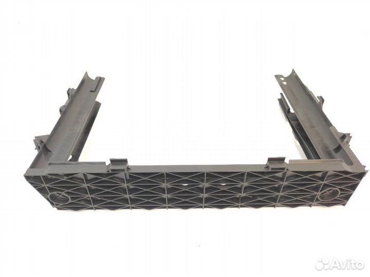 Рамка радиатора Bmw 5-Series E60 3.0 N52B30A 2006