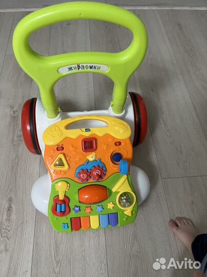 Машинка-каталка