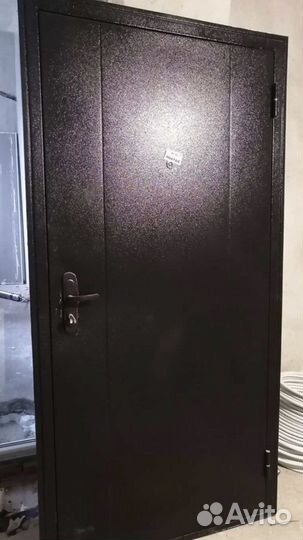 Дверь входная металлическая с установкой