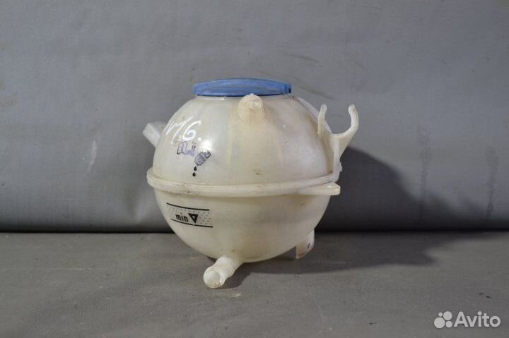 Бачок расширительный Audi A3 8P 2004