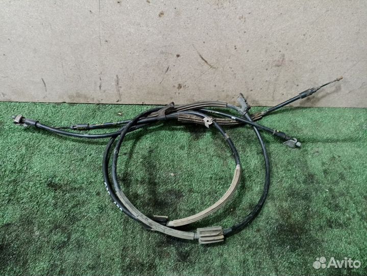 Трос стояночного тормоза Ford Focus