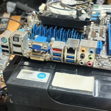 Материнская плата с процессором i7 3770