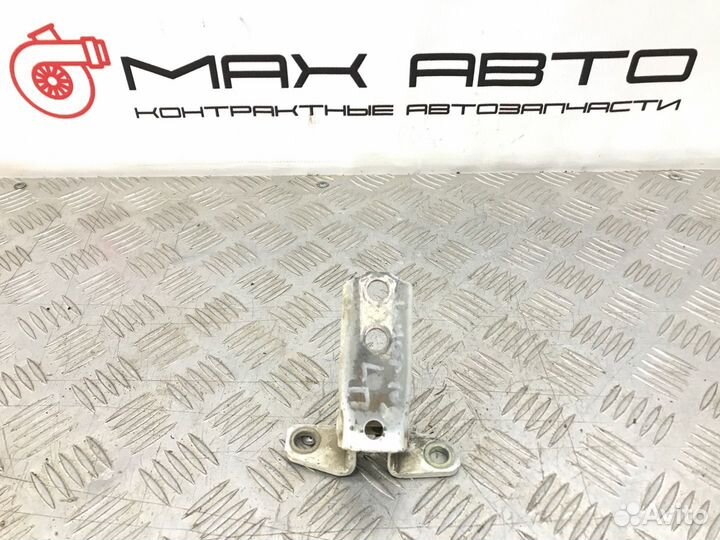 Б/У петля двери передний левый Mitsubishi Lancer