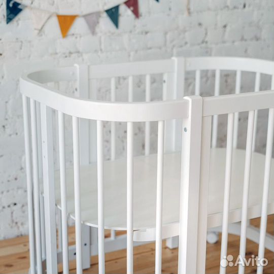 Кроватка для новорожденных