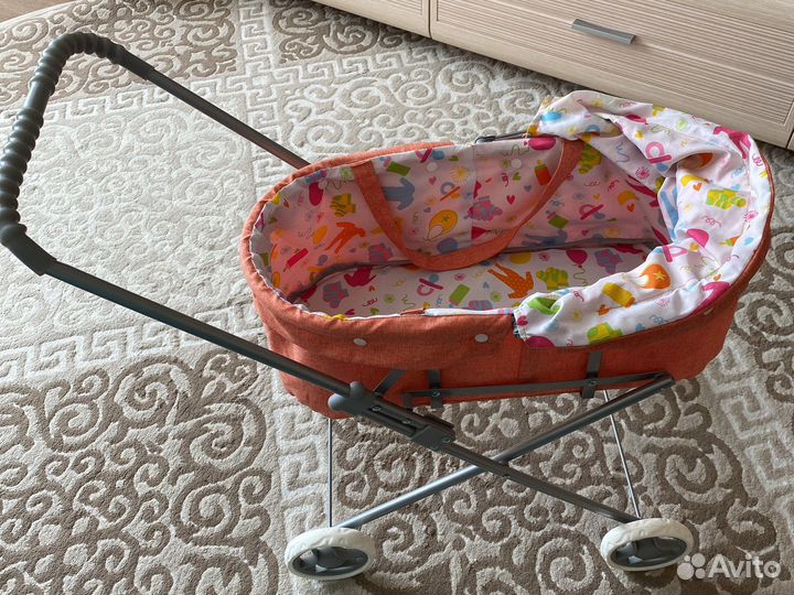 Коляска для кукол