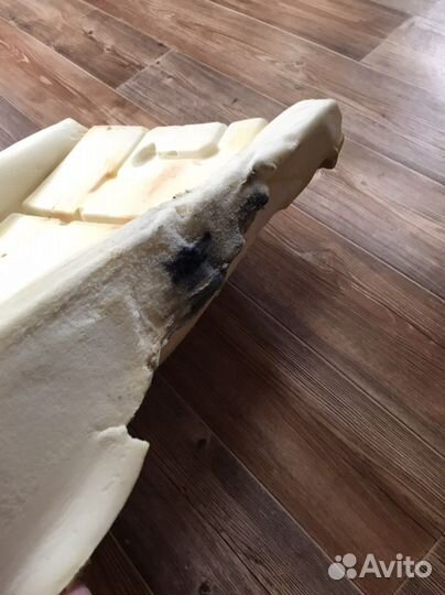 Подушка переднего сиденья