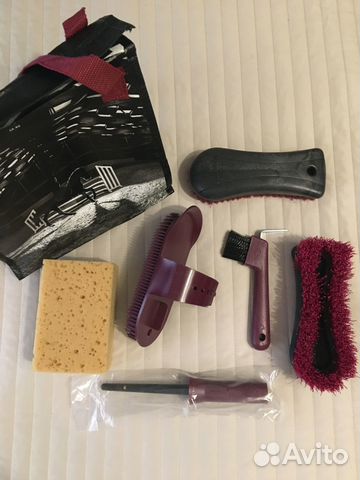 Щетки для лошади Декатлон комплект