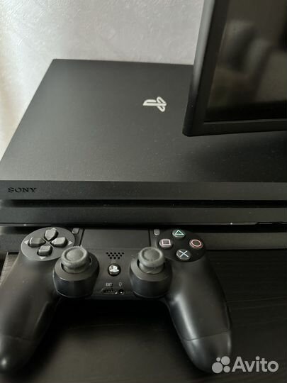 Sony playstation 4 pro 1tb