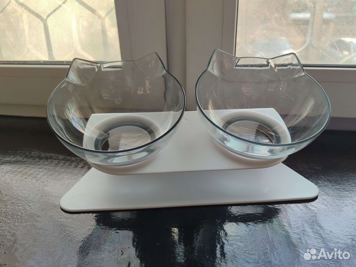 Когтеточка картонная, двойная миска на подставке