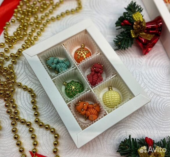 Новогодний подарок шоколадные конфеты