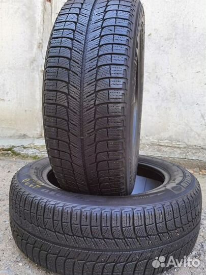Michelin X-Ice 215/60 R17 96T