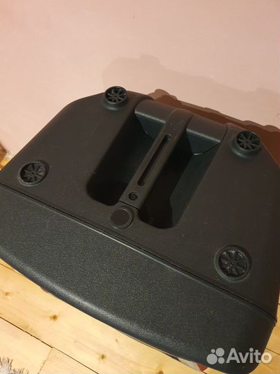 Активная колонка Wharfedale PRO titan 12 Active