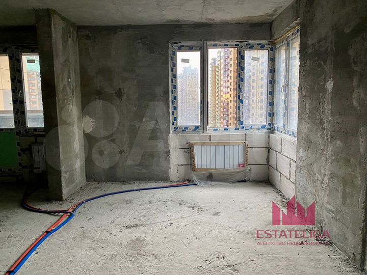 2-к. квартира, 72 м², 16/22 эт.