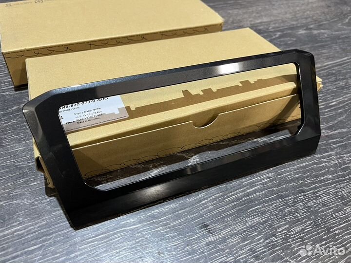 Рамка сенсорного климата tiguan 5NA