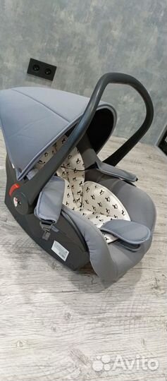 Детское удерживающее устройство для автомобилей