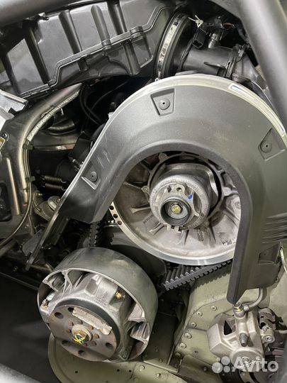 Снегоход brp Lynx 69 Yeti Army