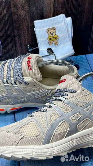 Кроссовки asics