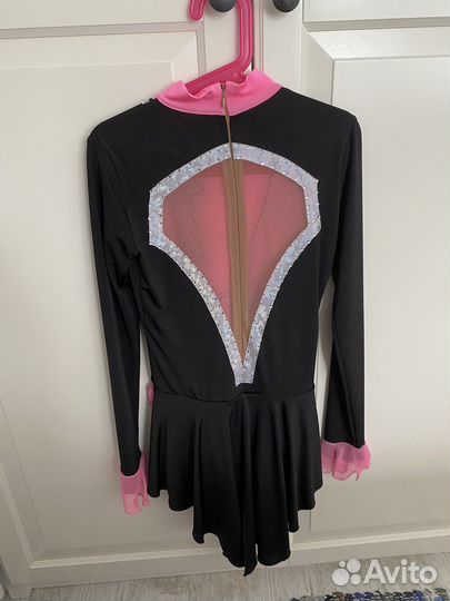 Костюм для фигурного катания