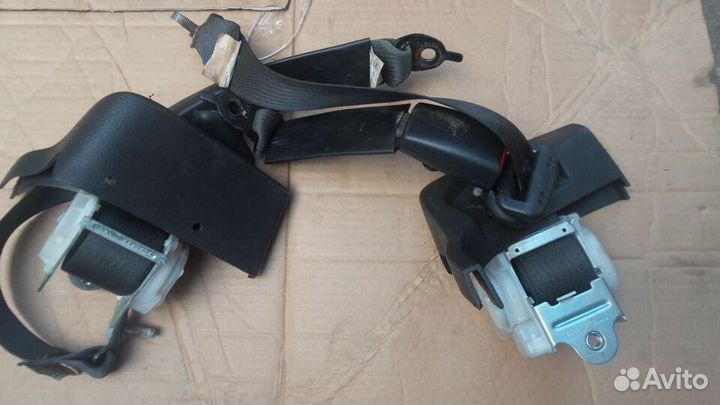 Ремни безопасности задние комплект для mustang 5