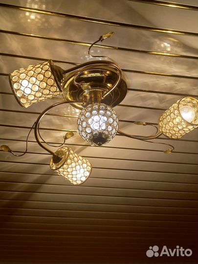 Люстра потолочная бу