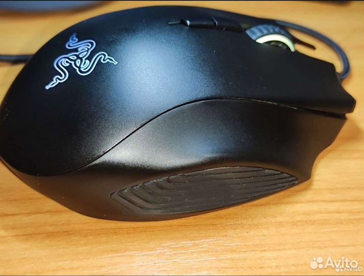 Игровая мышь razer naga trinity
