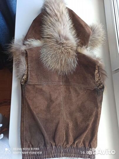 Меховая жилетка, енот, 42-44 размер