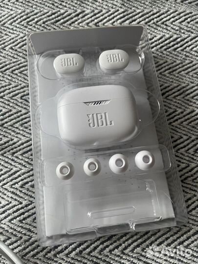 Наушники JBL Tune130NC