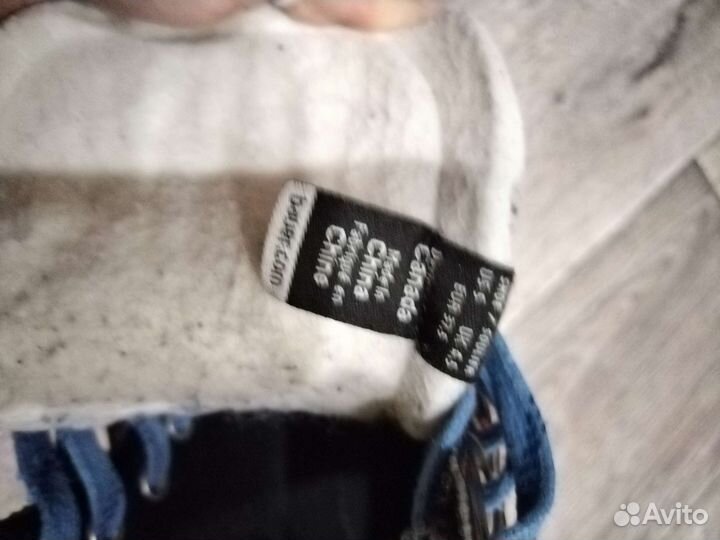 Хоккейные коньки bauer