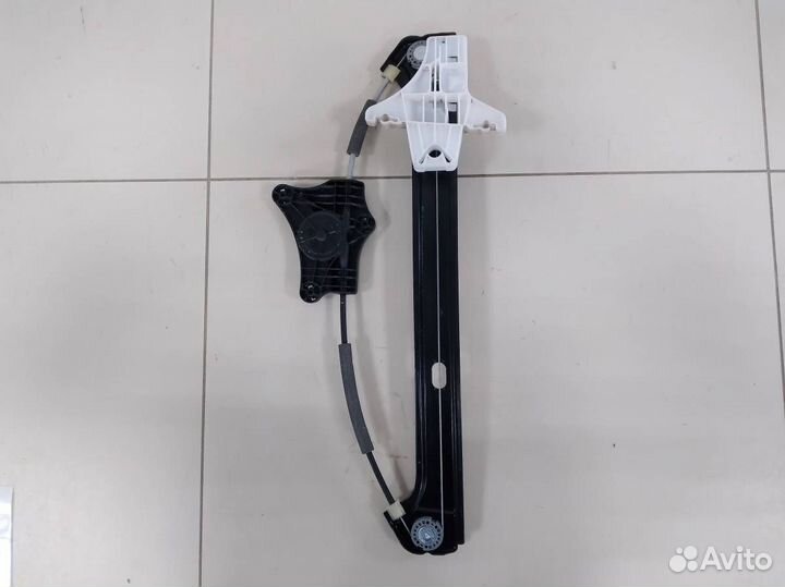 Стеклоподъемник электр. задний правый Skoda Kodiaq