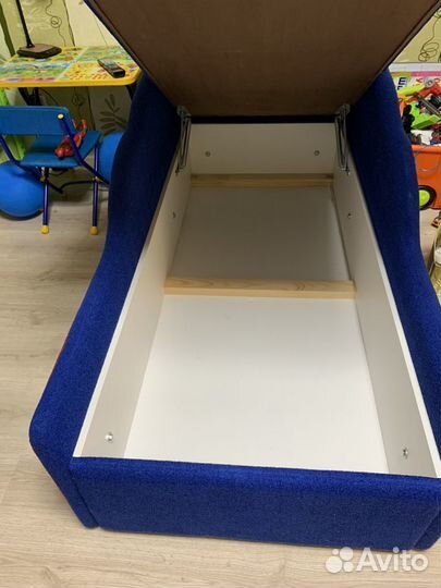 Детский диван
