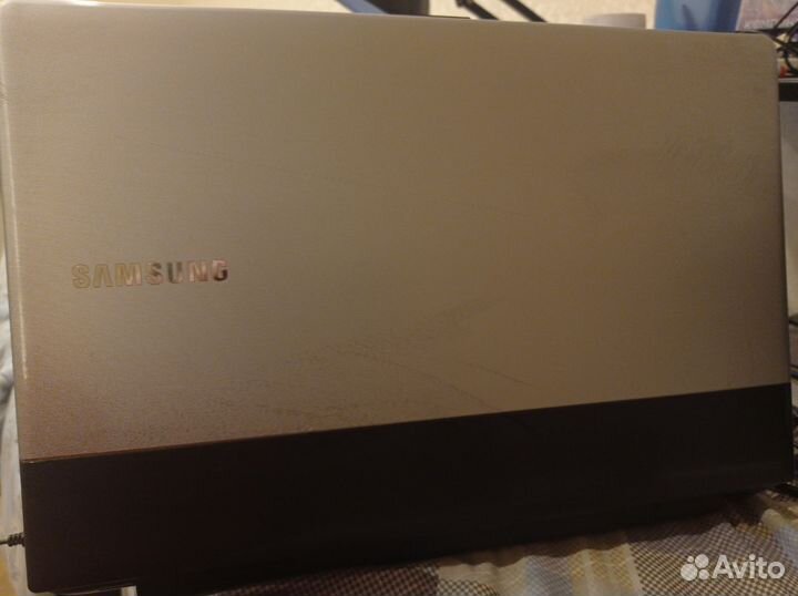 Ноутбук samsung np305e7a