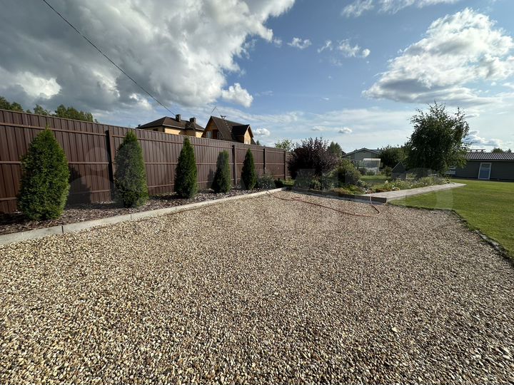 Дом 26,9 м² на участке 12 сот.